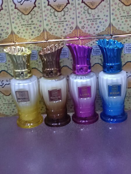 6 pièces 12000f  1 pièce 3000f