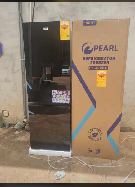 Pearl dispenser fridge