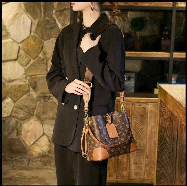 Sac bandoulière élégant femme