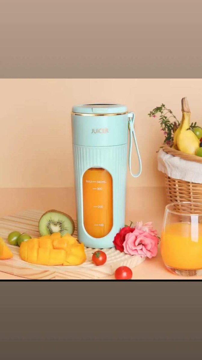 Fruit juicers available