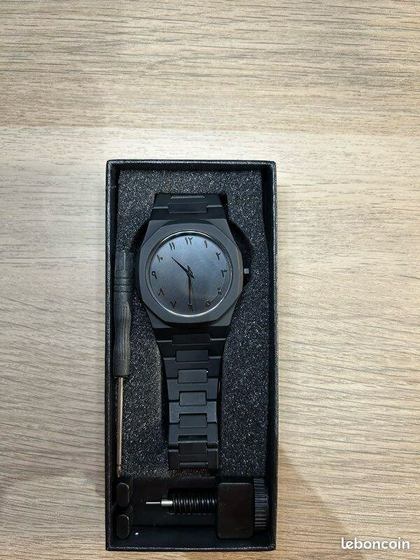Montre Homme Noire Élégante