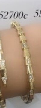 Стильный золотой браслет