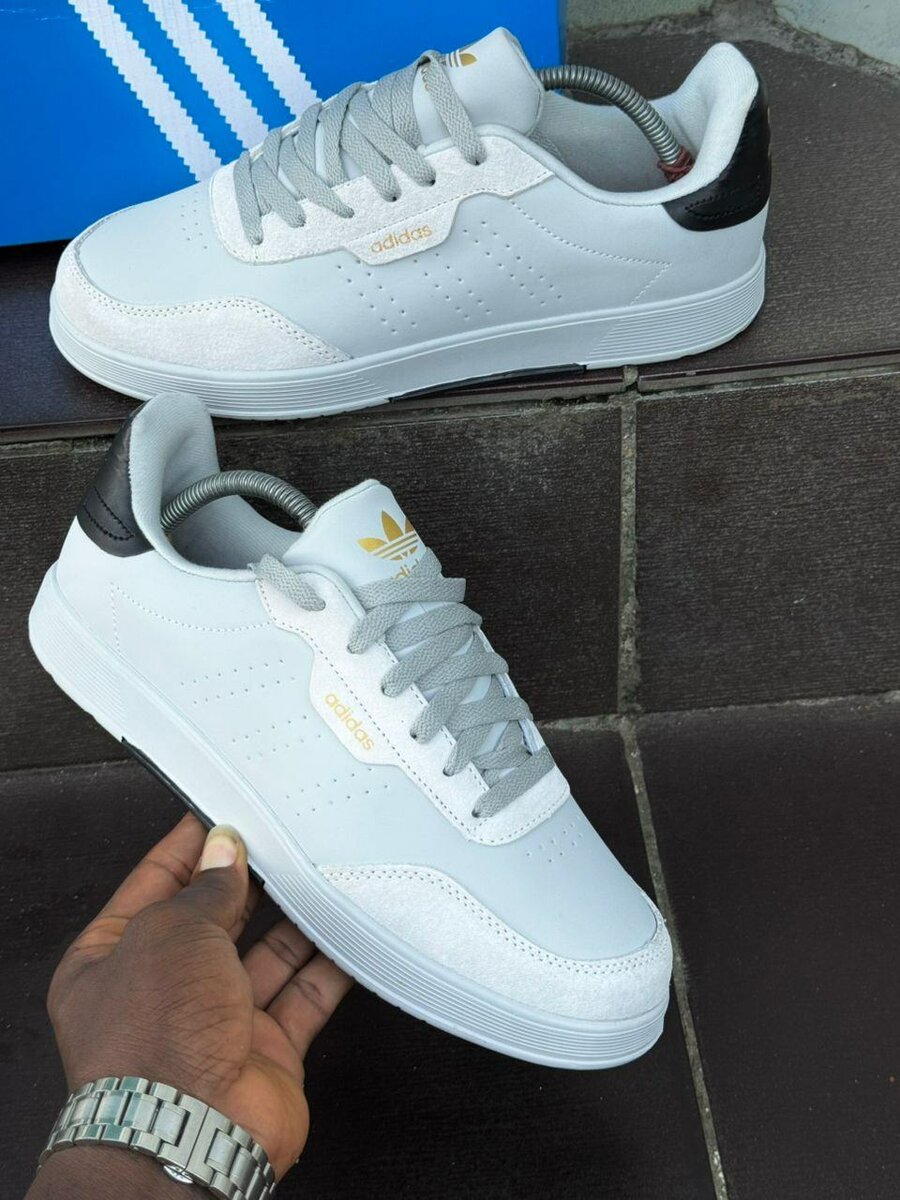Paire Adidas
