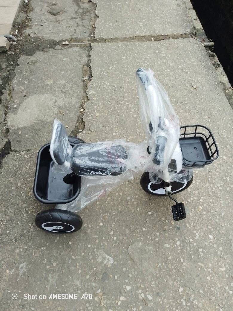 Tricycle Enfant Sécurisé