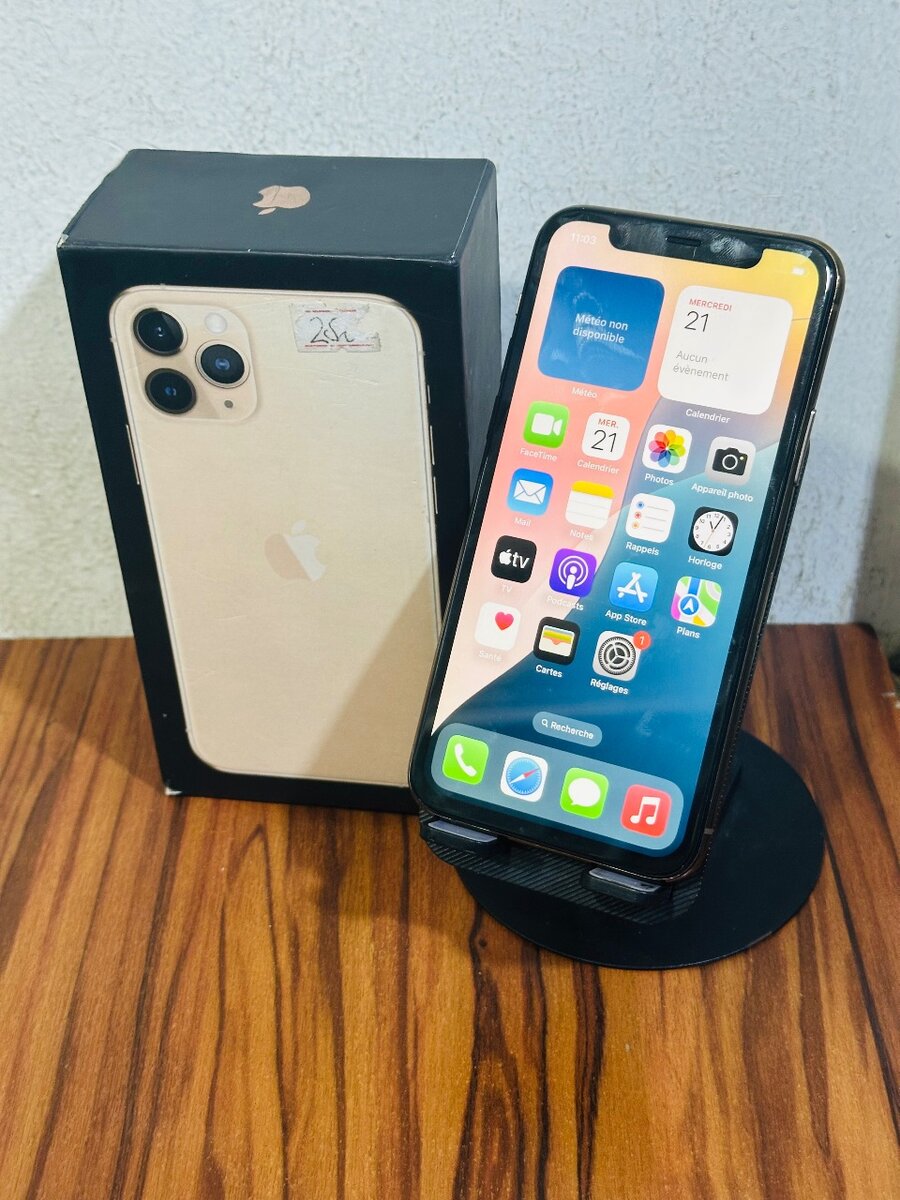 iPhone 11 Pro 256gb avec carto