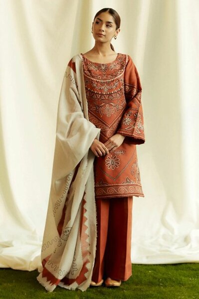 Shirt, trousers and duppata
