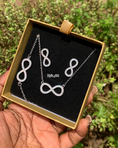 Infinity 3-in-1 jewelry set