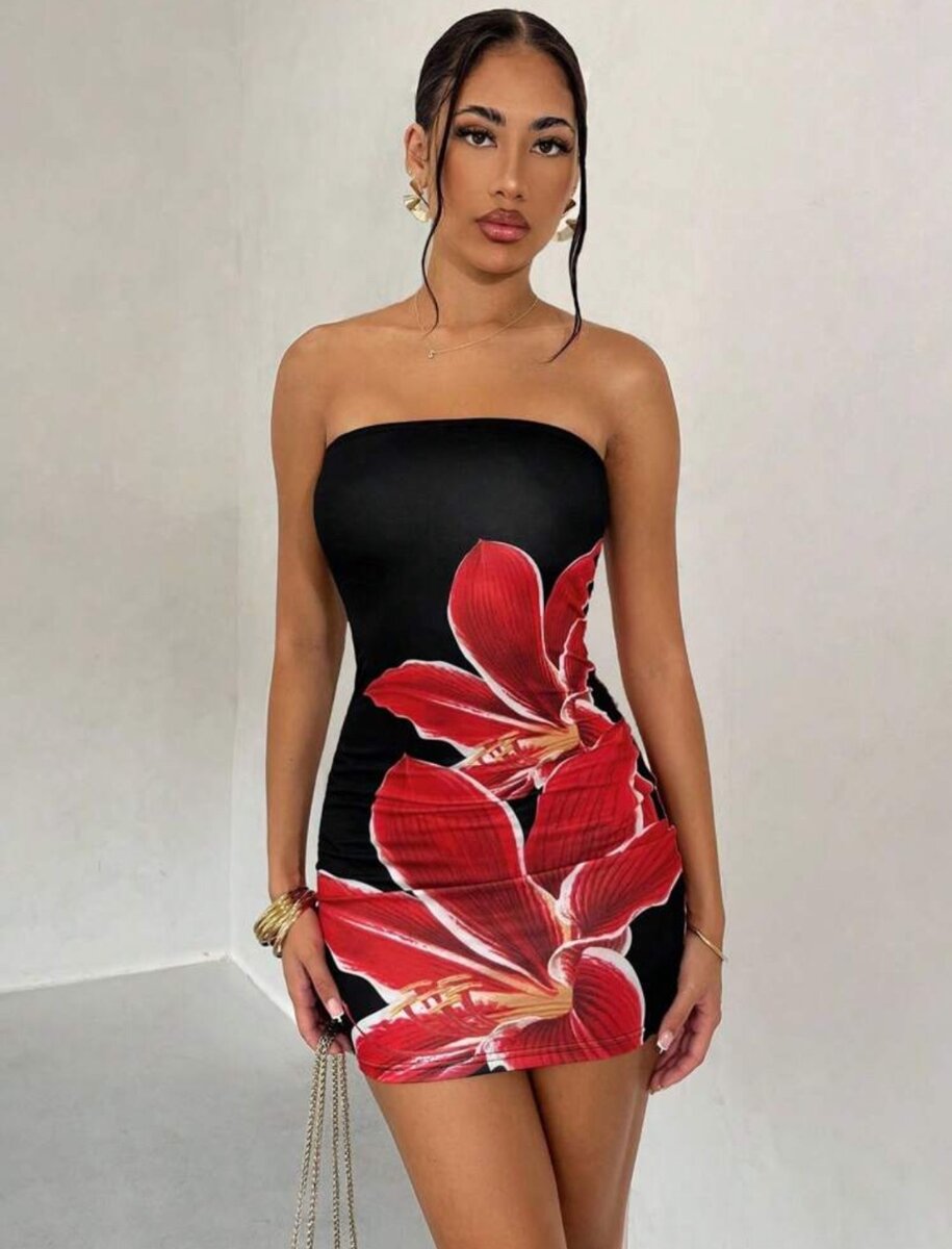 Robe Tube à Fleurs Rouges