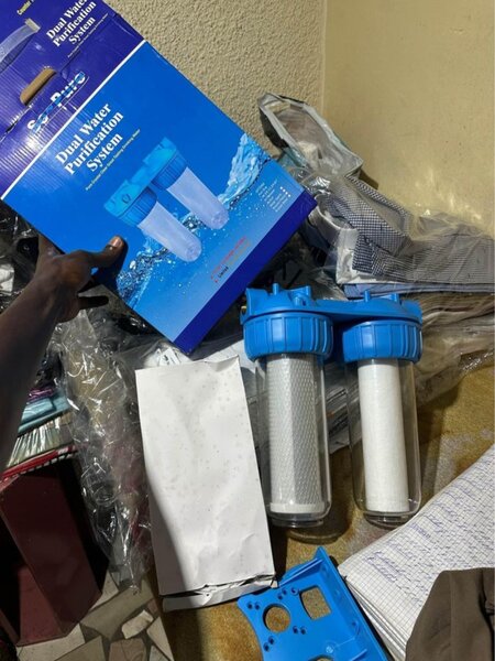 Système de Purification d'Eau à Double Filtration