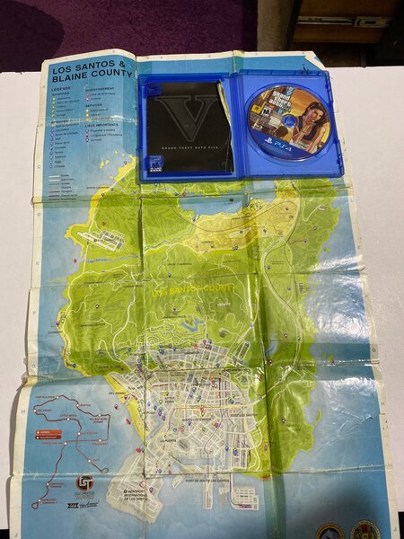 GTA 5 -PS4 version -