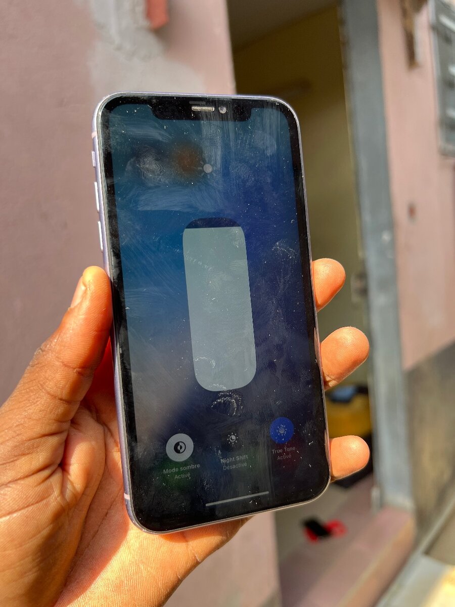 iPhone 11 simple 64 giga