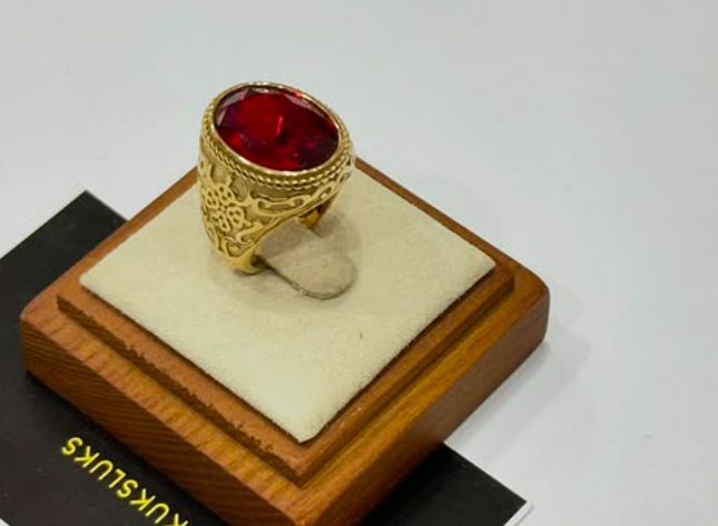 FLAWLESS STAINLESS RING