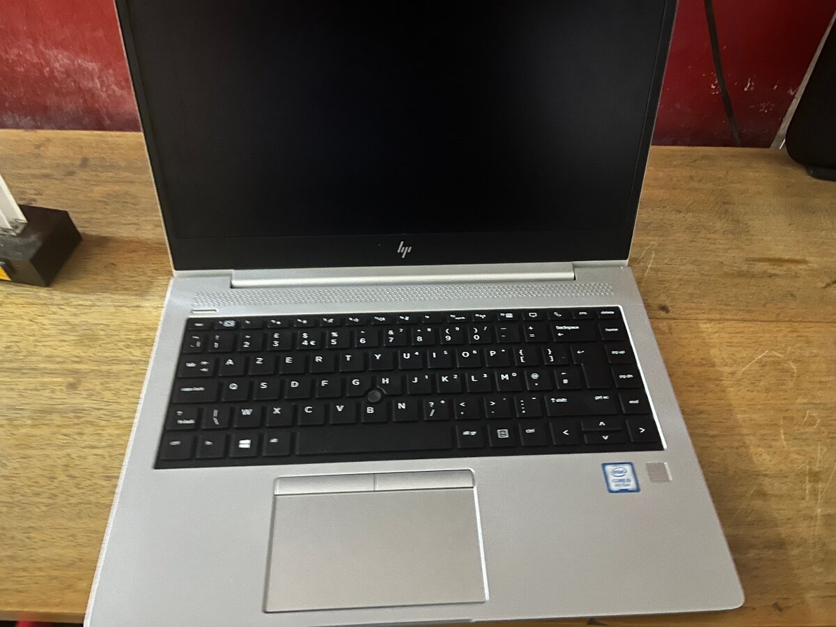 Ordinateur portable HP élégant