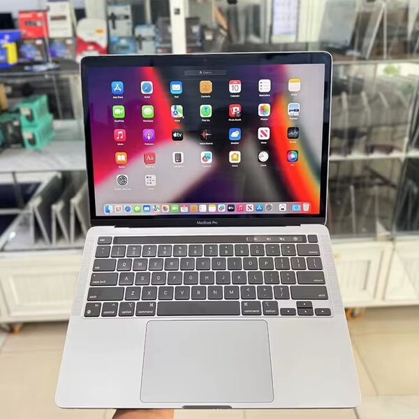 MacBook Pro 2019 8gb/256gb