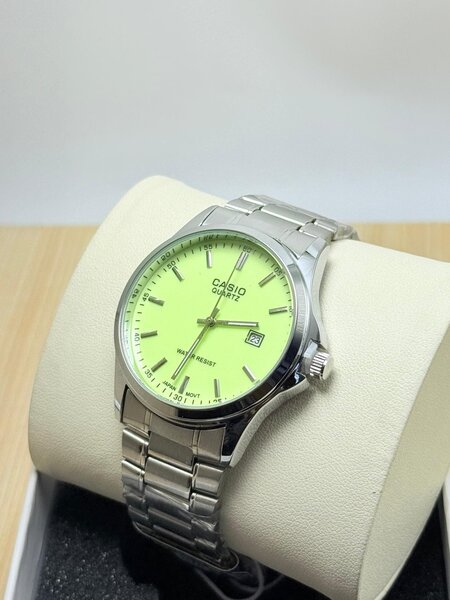 Montre Casio élégante