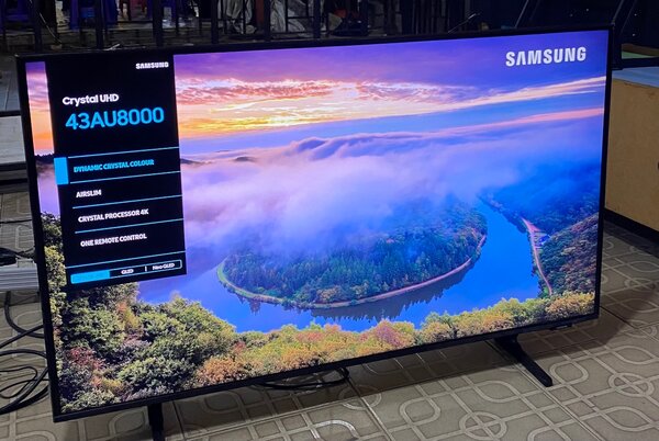 Samsung crystal UHD