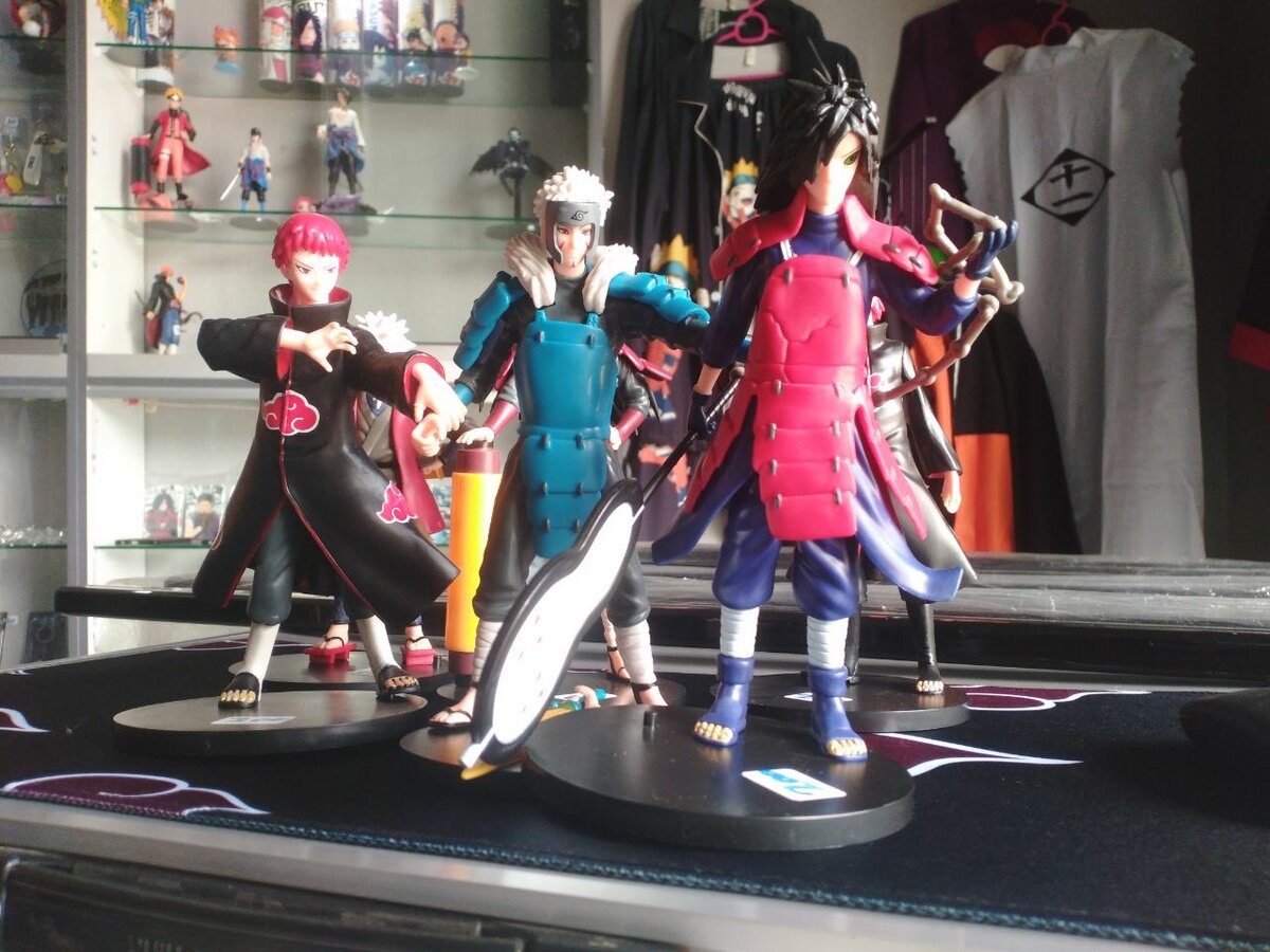 Naruto themed figurines