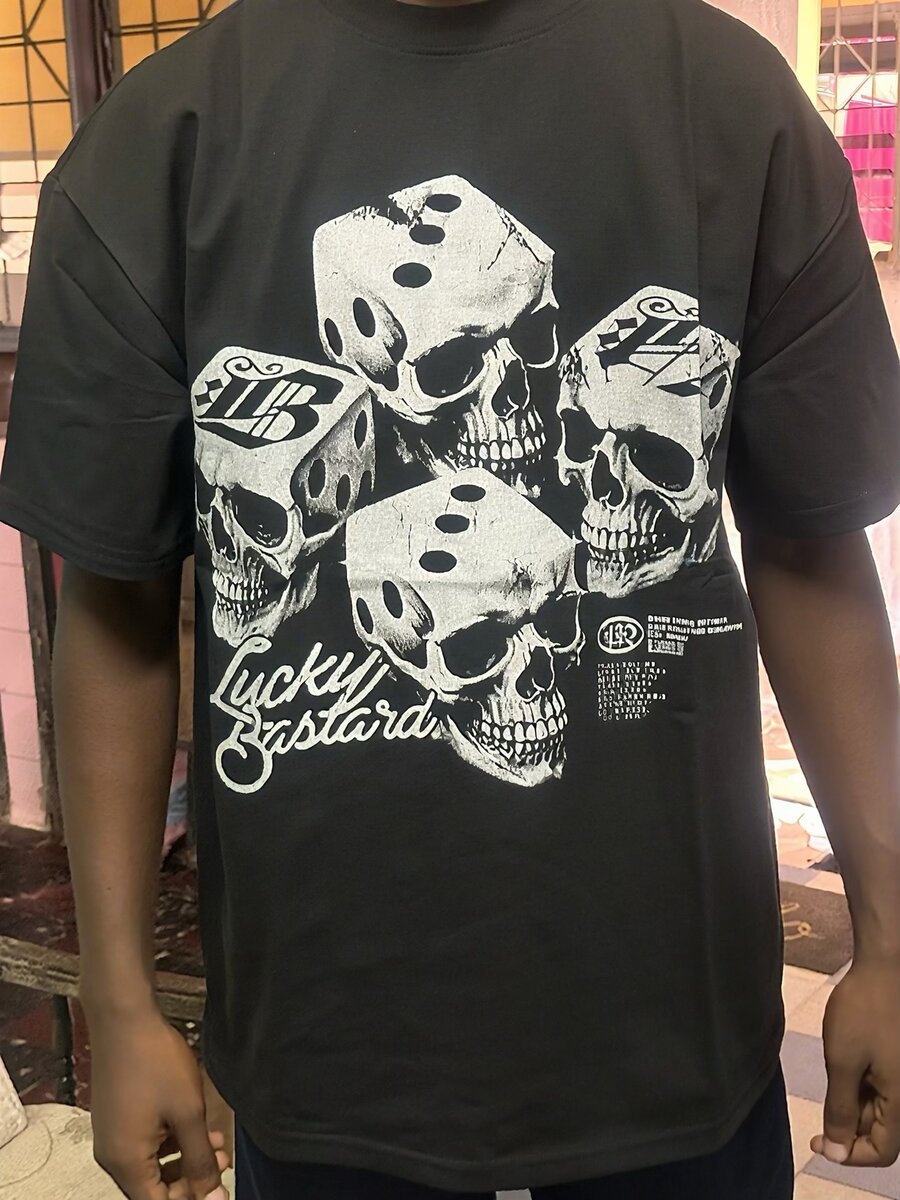 T-shirts graphiques tendance