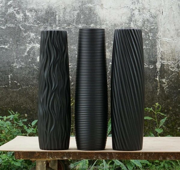 Vase de décoration en céramique