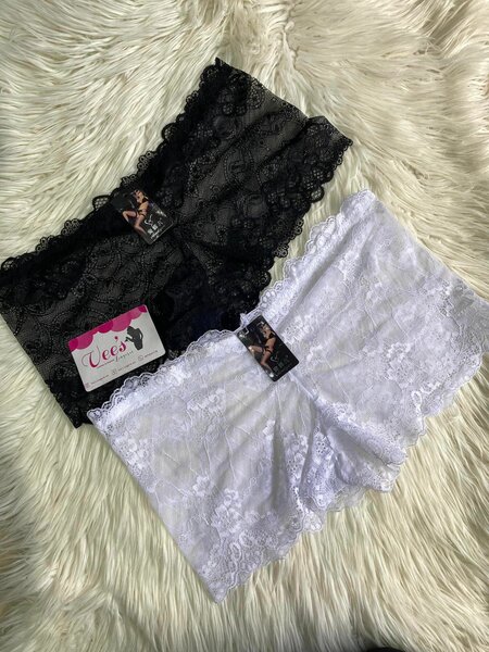 Strings et culottes pour femmes