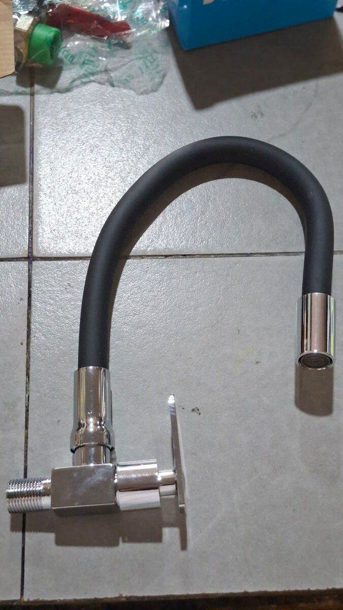 Robinet flexible coloré