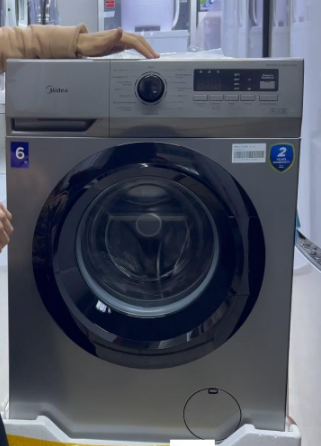 Стиральная машина серая