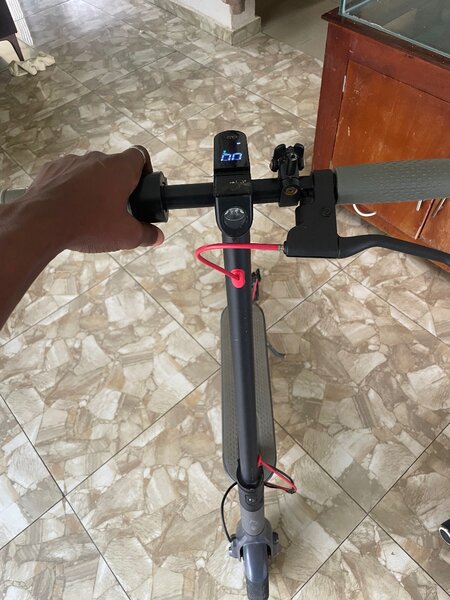 Trottinette Électrique Moderne