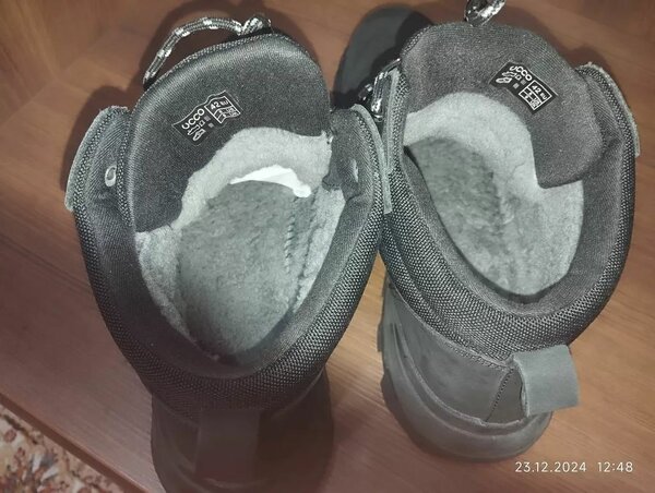 Зимние ботинки