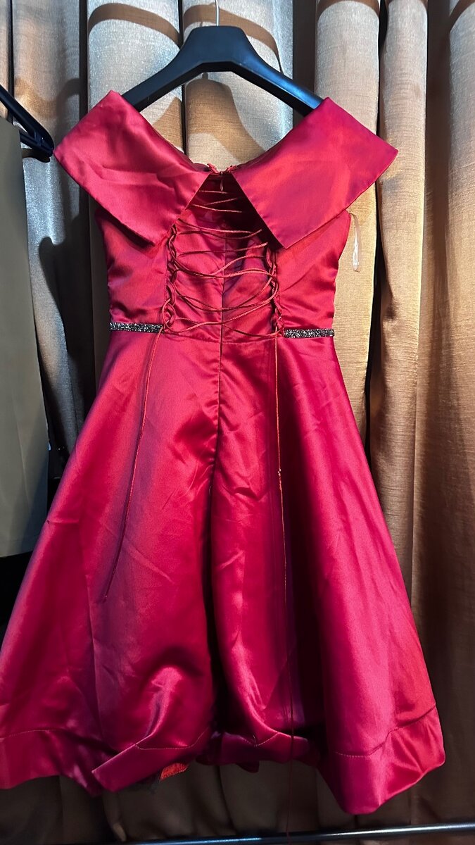 Коктейльное платье