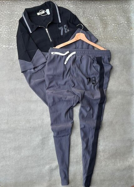 Ensemble de survêtements tendance