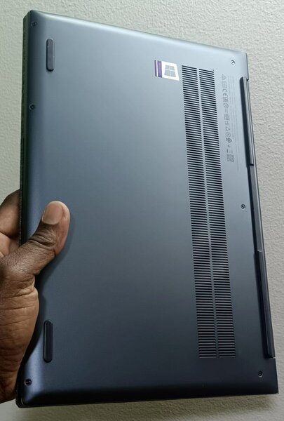LENOVO YOGA SLIM7