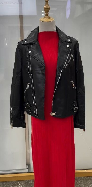 Платье красное