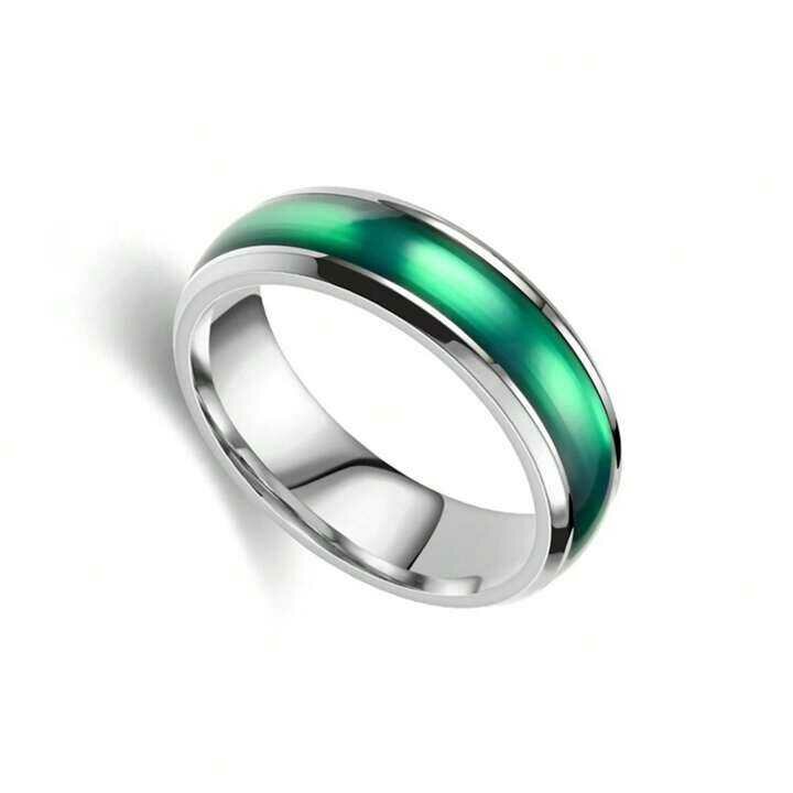 Bague élégante en acier