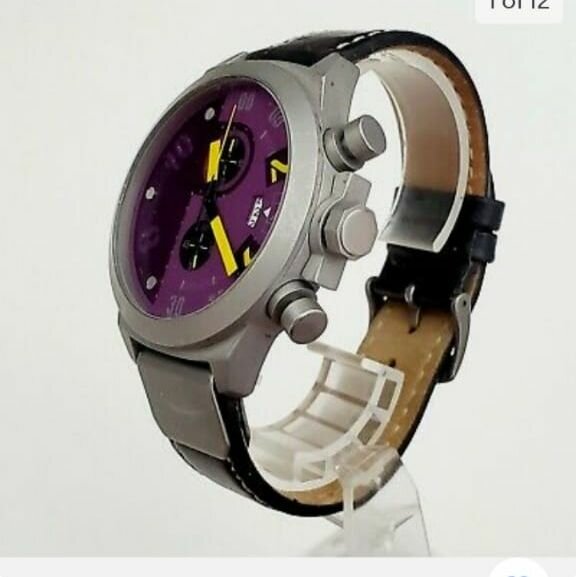 Branded watch chili bens