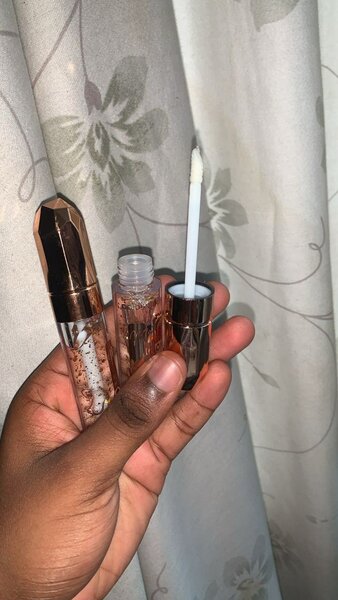 Gloss à Lèvres Hydratant Brillant