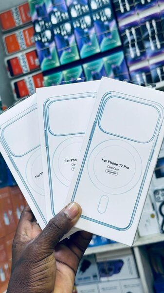 Coque Magsaif transparent 17