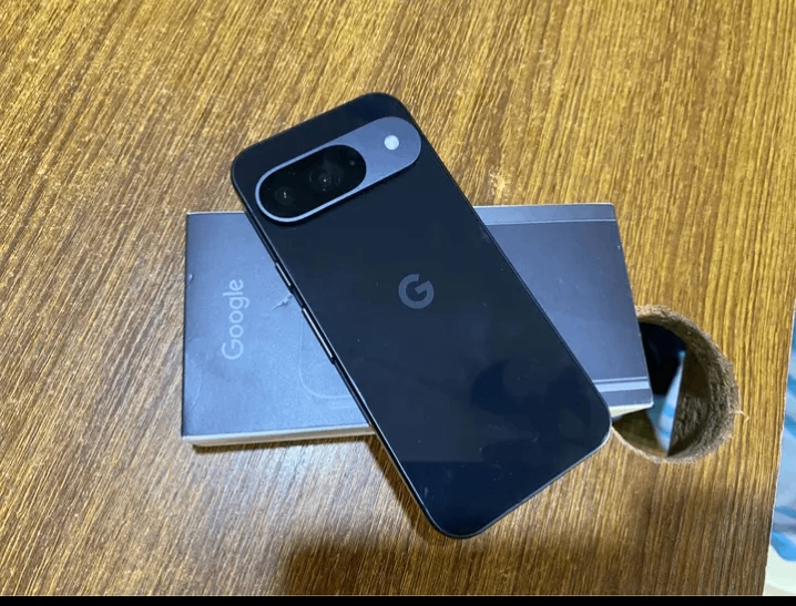 Google Pixel 6  Smartphone