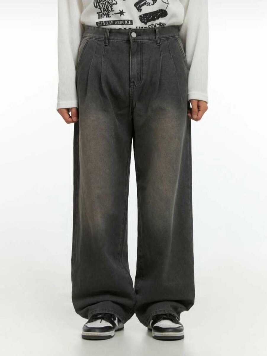 Jeans larges pour hommes