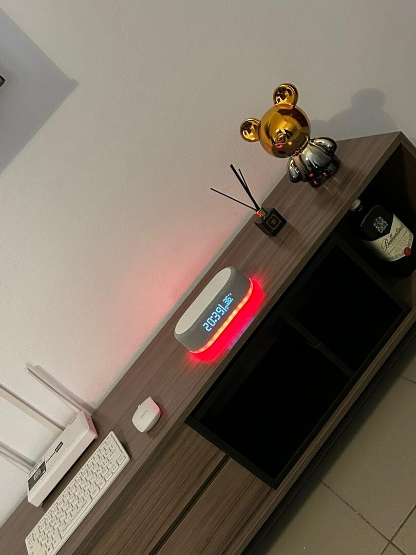 Réveil LED Bluetooth & Chargeur Sans Fil