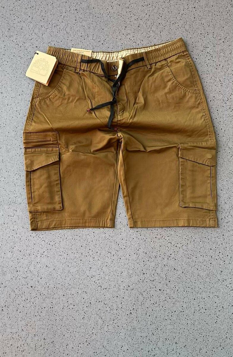 Khaki side pockets