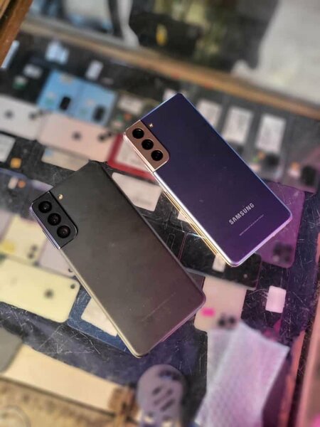 Galaxy s21 128/8giga ram