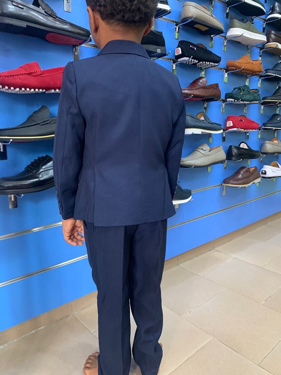 Costume élégant pour garçons