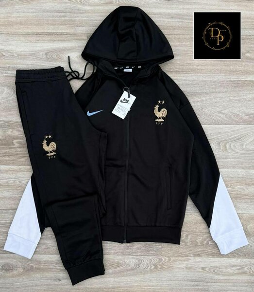 Ensemble de sport Nike homme