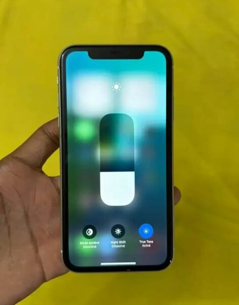 iPhone 11 Blanc 64GB Débloqué