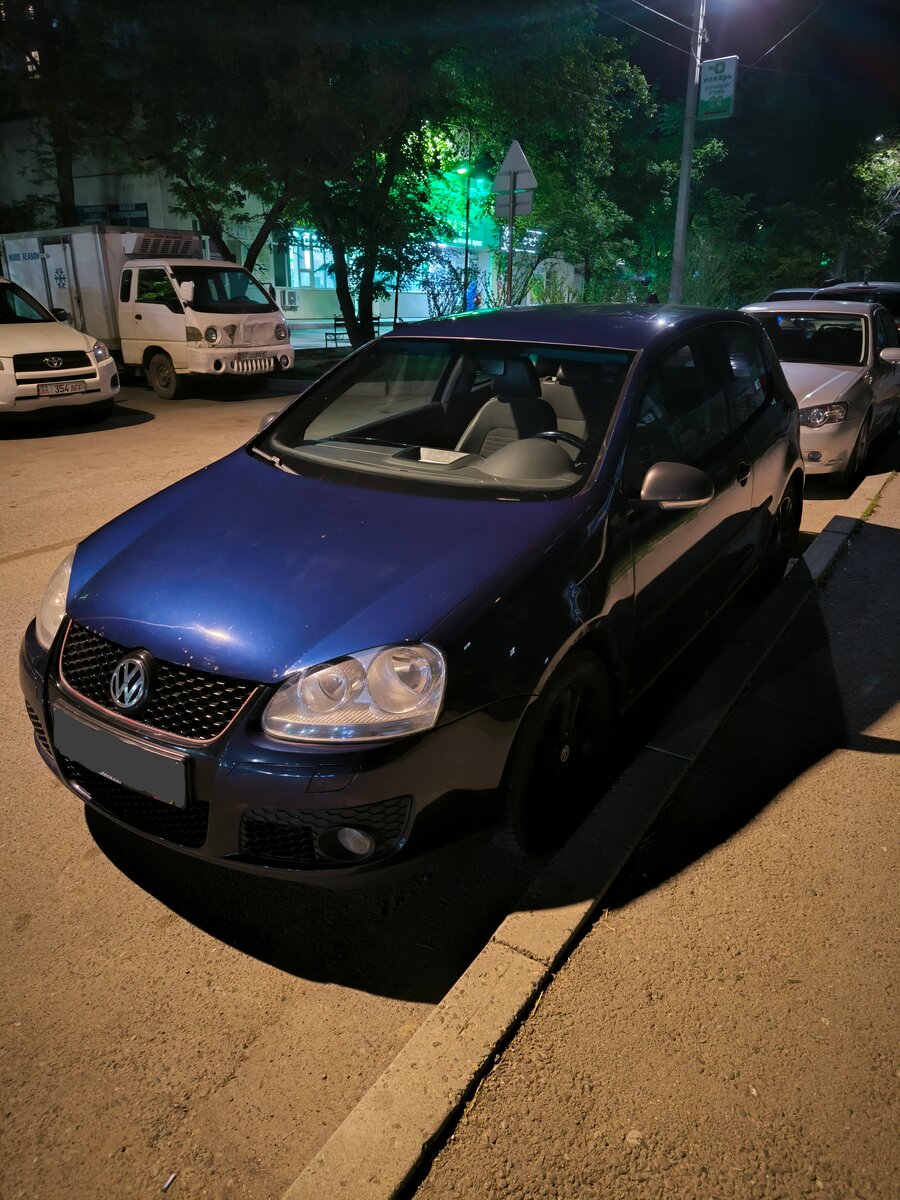 Срочно Golf 7 купэ, 1.6 объем, механика КПП