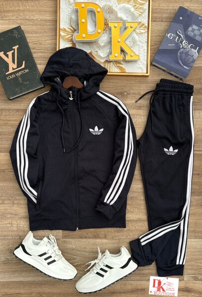 Survêtement à Capuche