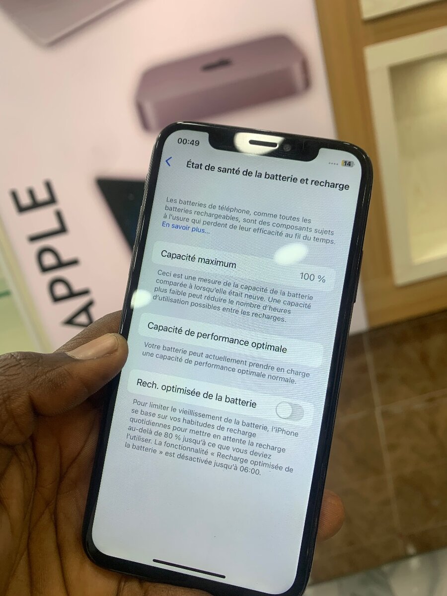 X sans id très propre  rapide prix : 65.000f