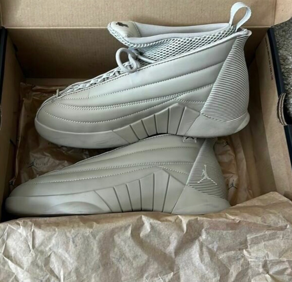 JORDAN 15 RETRO