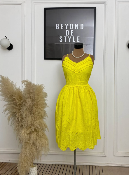 SWEET GIRL LACE DRESS. 