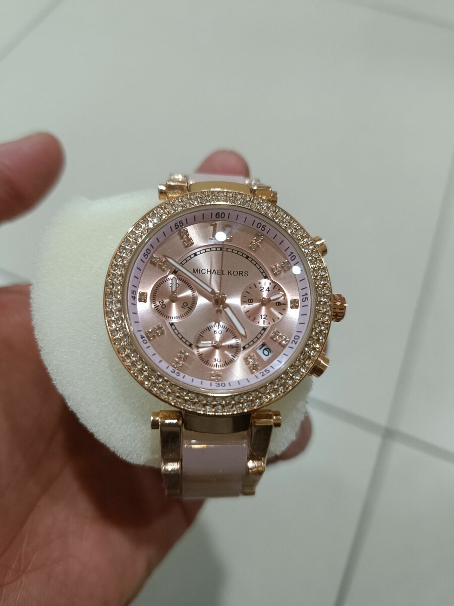 Ladies watch